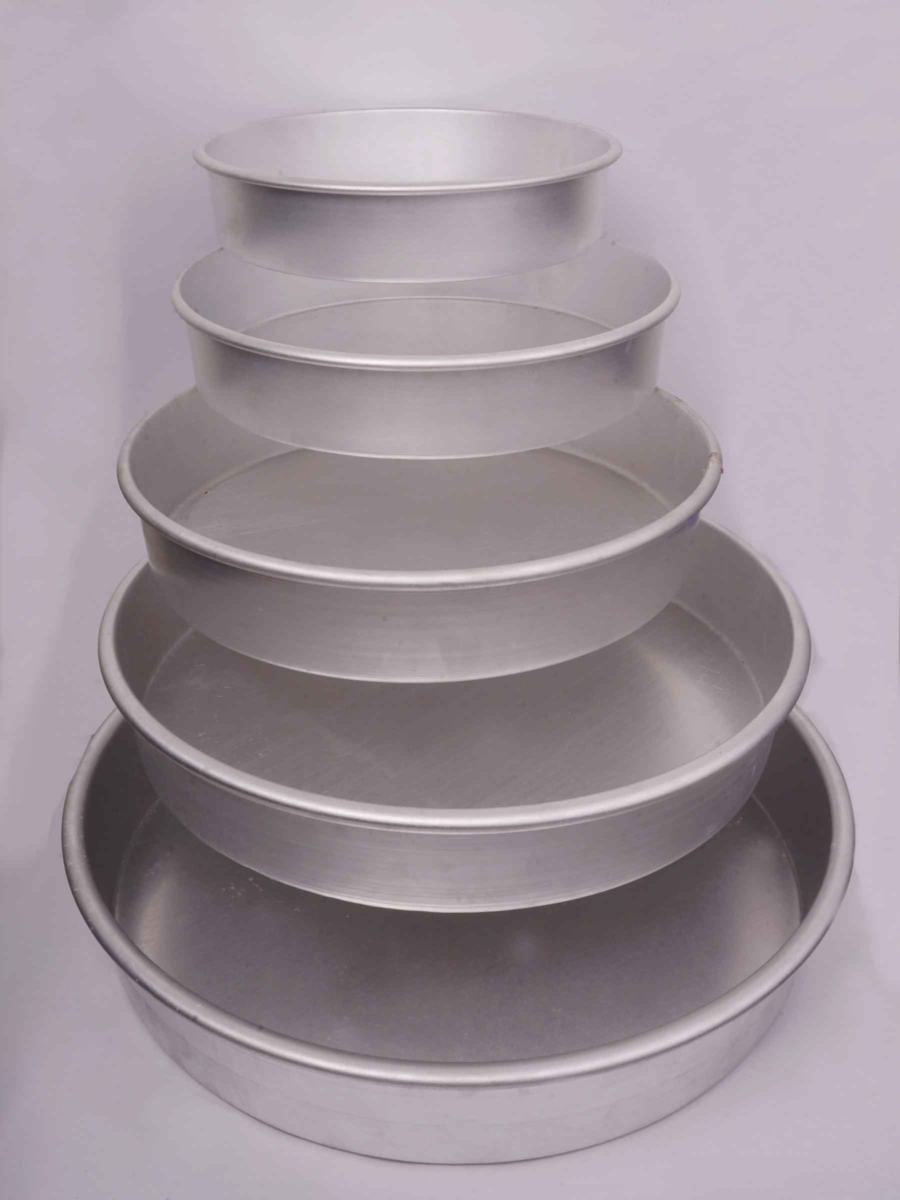 Aluminium Round Cake Moulds 4 pieces set(11x 2.5,12x 2.5,14 x 2.5,15x 2.5 inch)